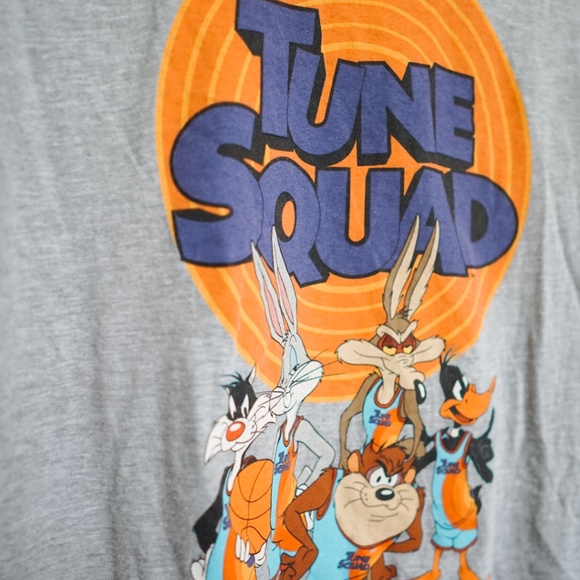 Men's Medium Space Jam Legacy Tune Squat T-Shirt Gray - Picture 2 of 6